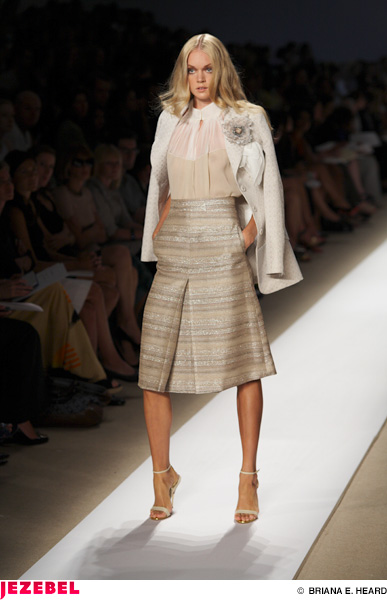 Illustration for article titled J. Mendel Spring/Summer '08 Show & Scene